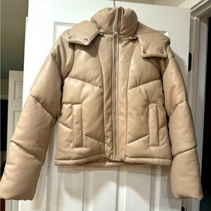 NWT Abercrombie Tan Vegan Leather Puffer with Hood - Size Small